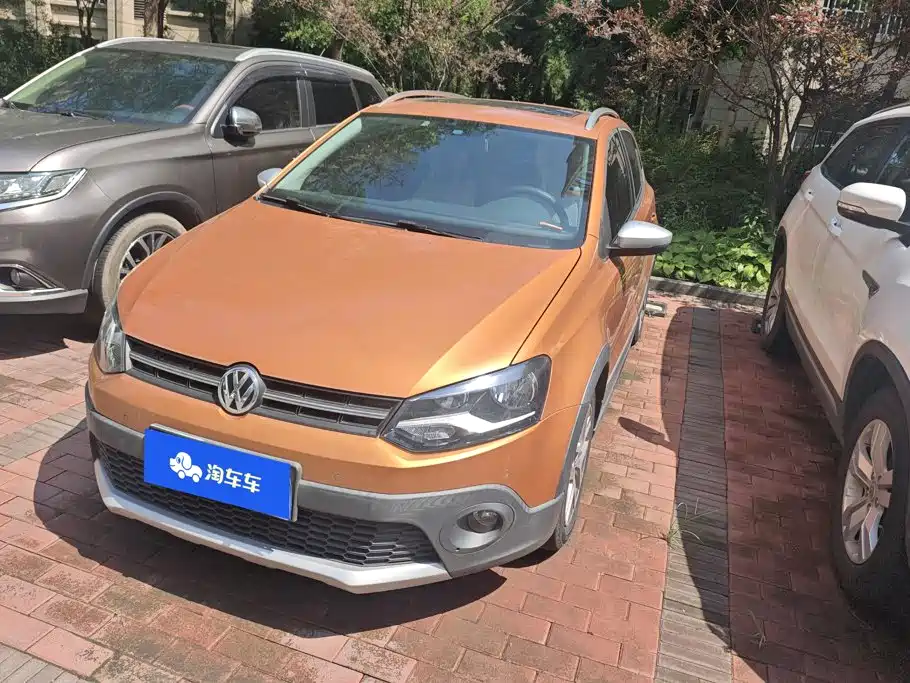 Volkswagen Polo 2016