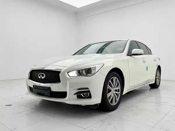 Infiniti Q50L 2017