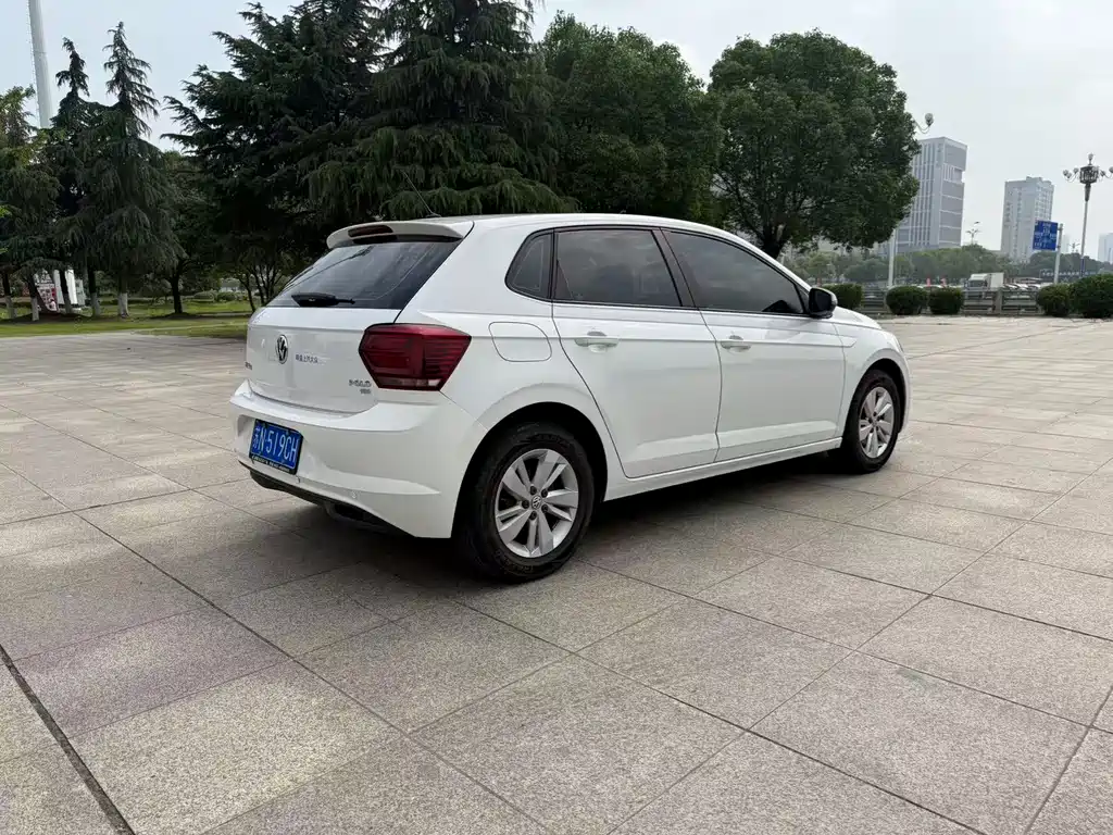 Volkswagen Polo 2021