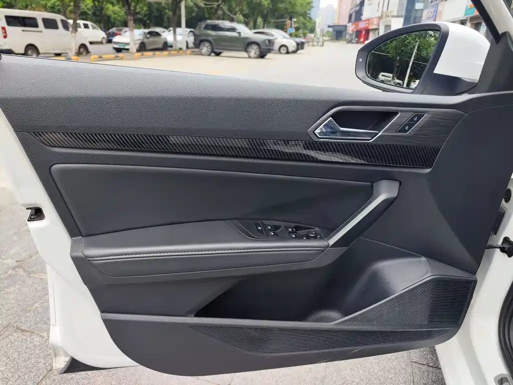 Volkswagen Lavida 2021