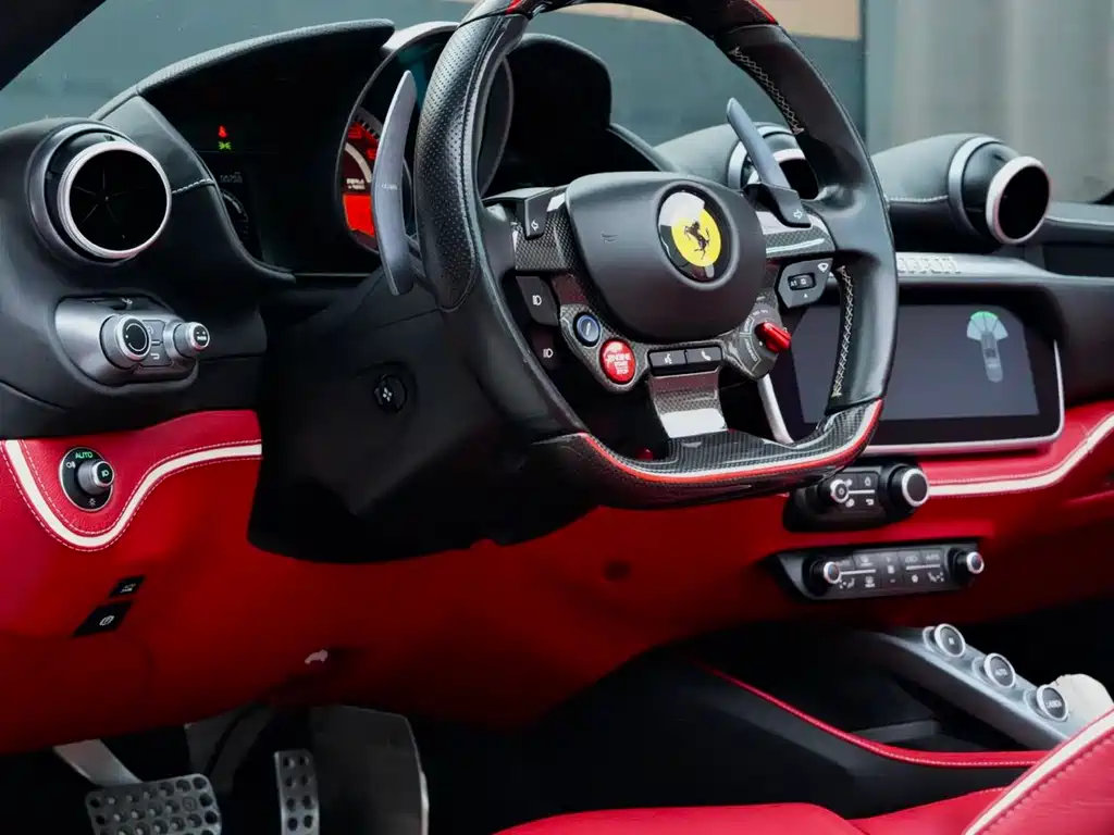 Ferrari Portofino 2019 — фото 13
