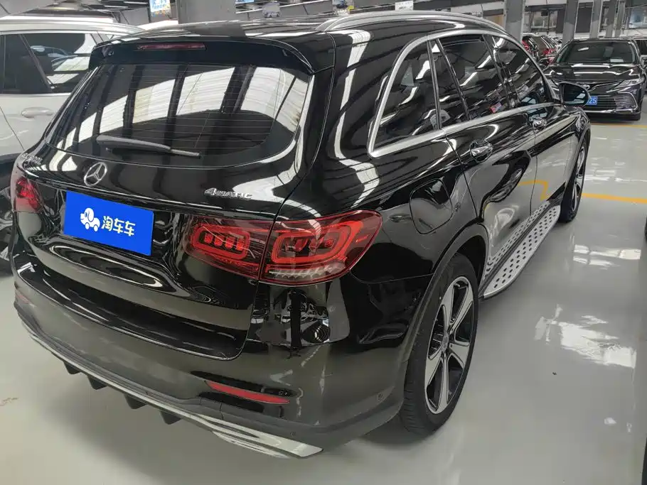 Mercedes-Benz GLC 2023