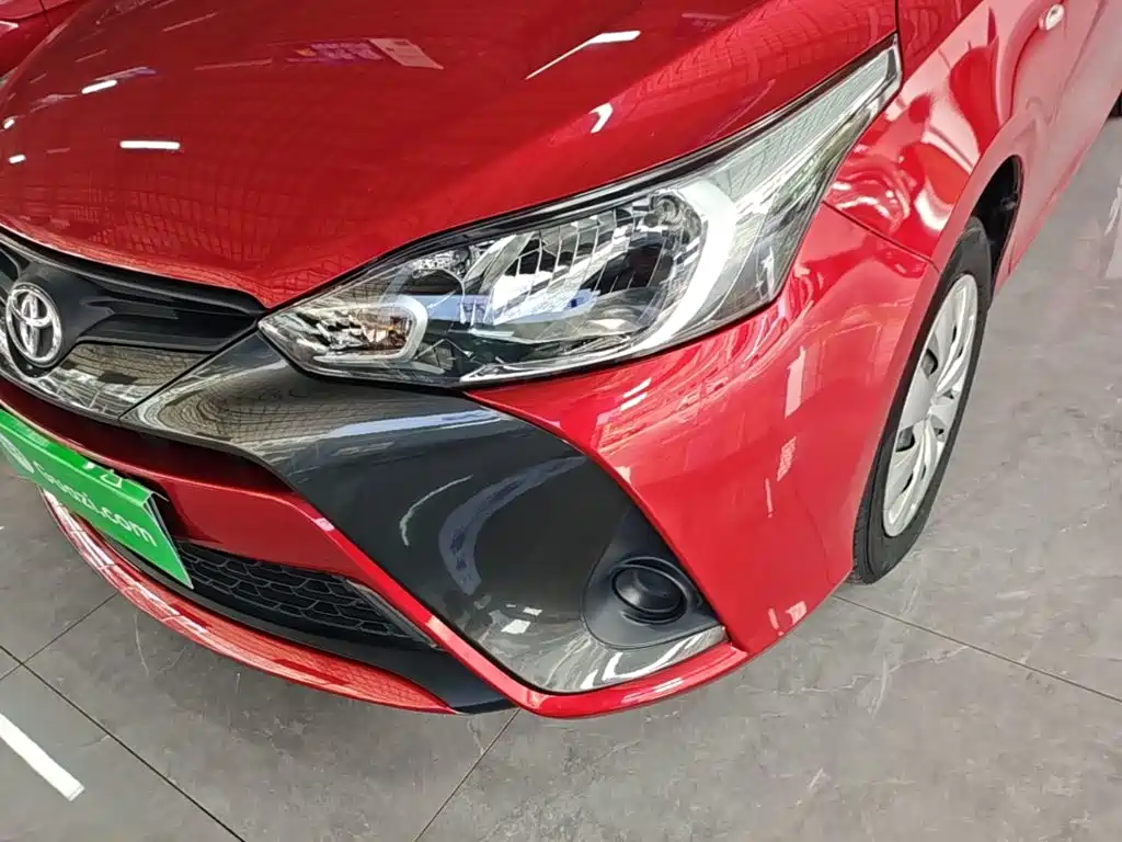 Toyota Yaris L 2019 — фото 24