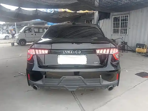 Lynk & Co 03 2019
