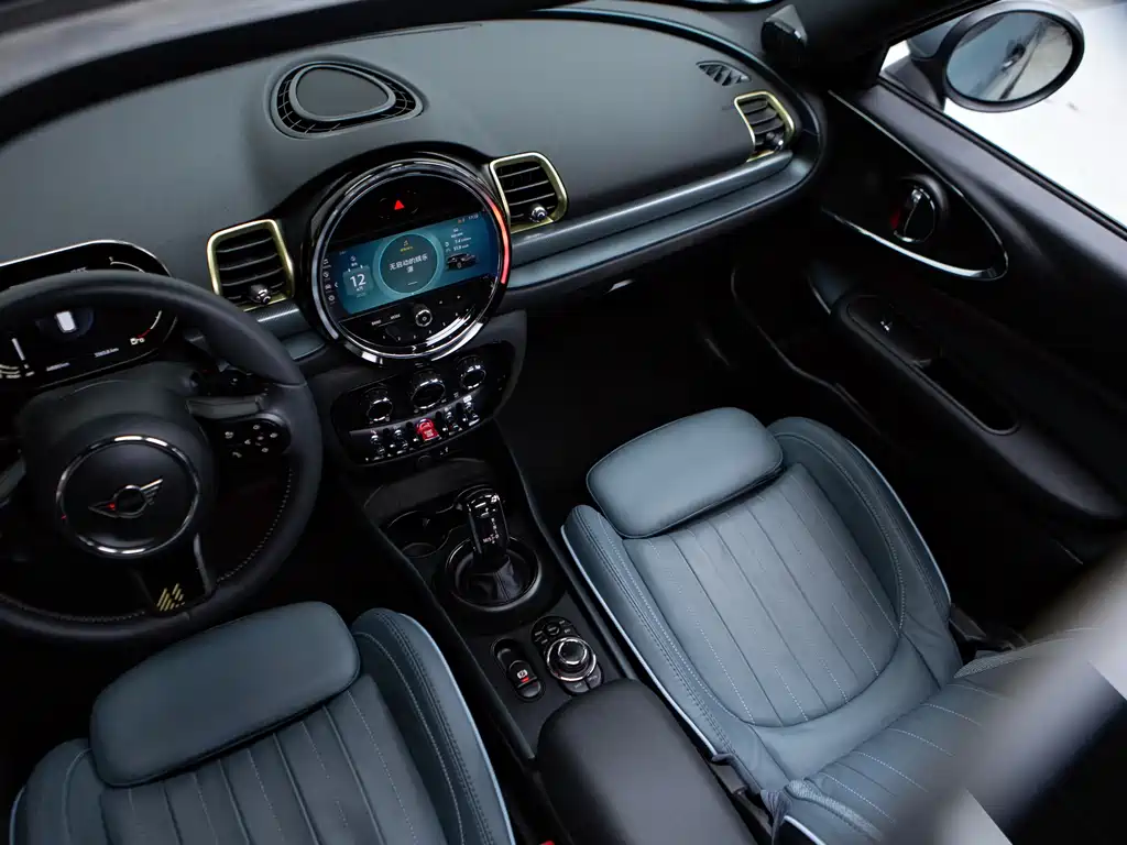 MINI Clubman 2022 — фото 12