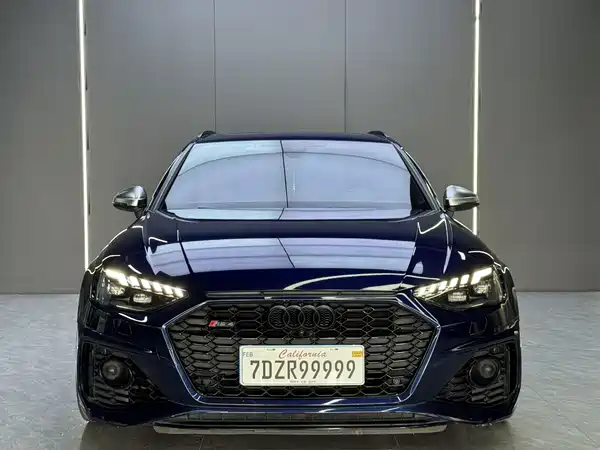 Audi RS 4 2020