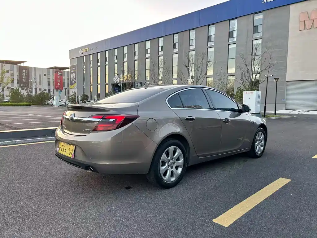 Buick Regal 2015 — фото 14