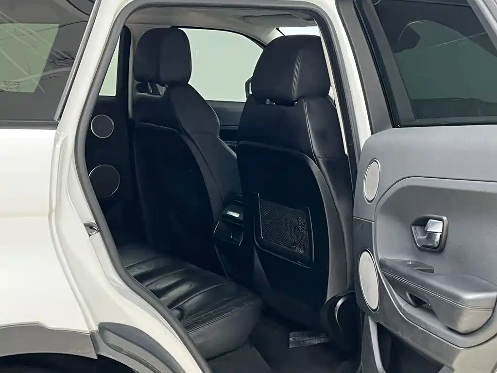 Land Rover Range Rover Evoque 2015 — фото 10