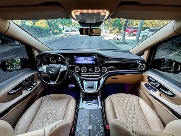 Mercedes-Benz Vito 2023