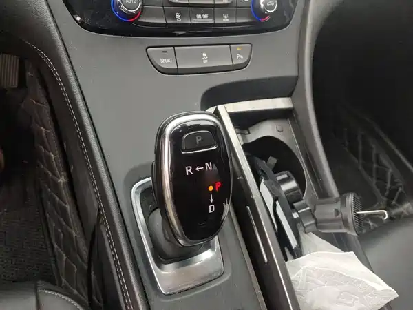 Buick LaCrosse 2021