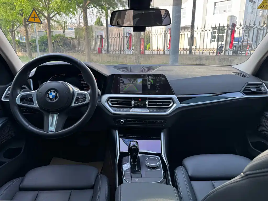BMW 3 Series 2020 — фото 18