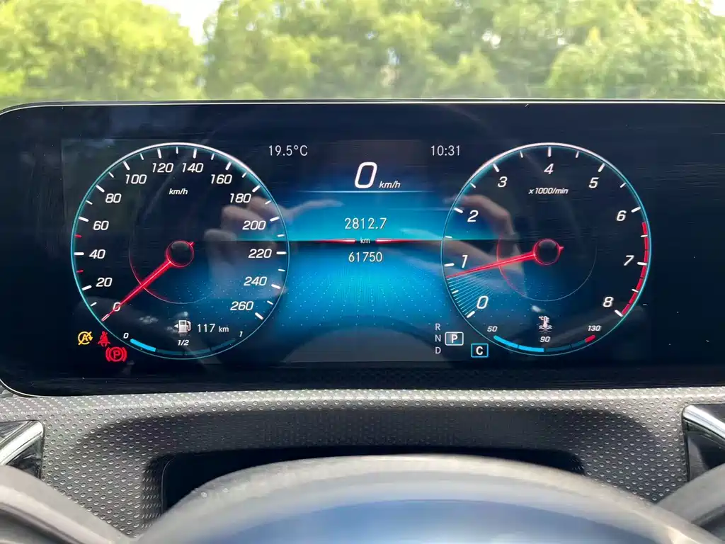 Mercedes-Benz A-Class 2022 — фото 15
