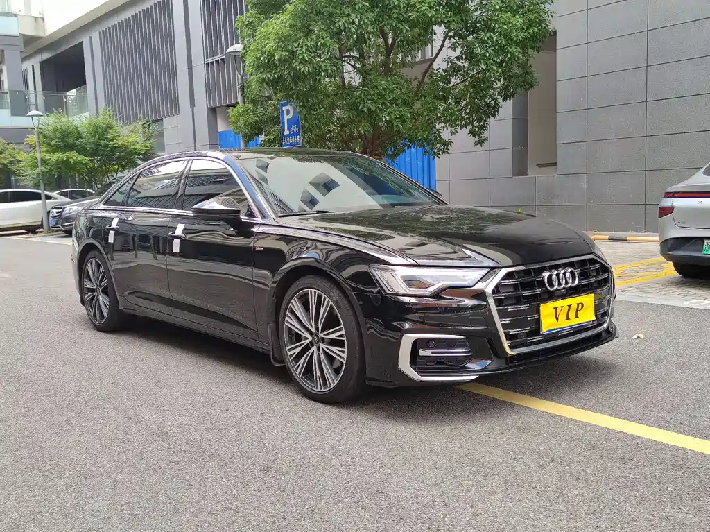 Audi A6L 2025