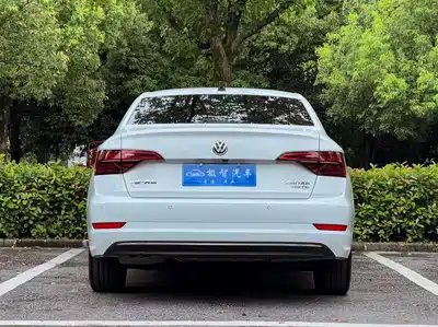 Volkswagen Sagitar 2022