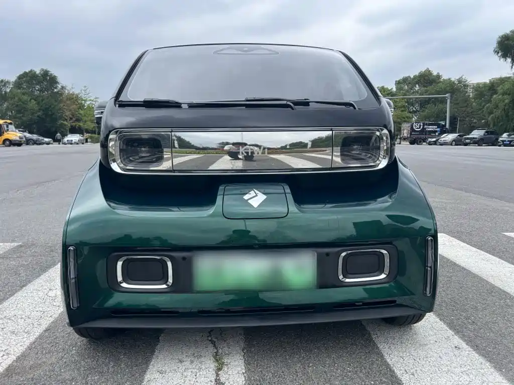 Baojun Kiwi EV 2023 — фото 24