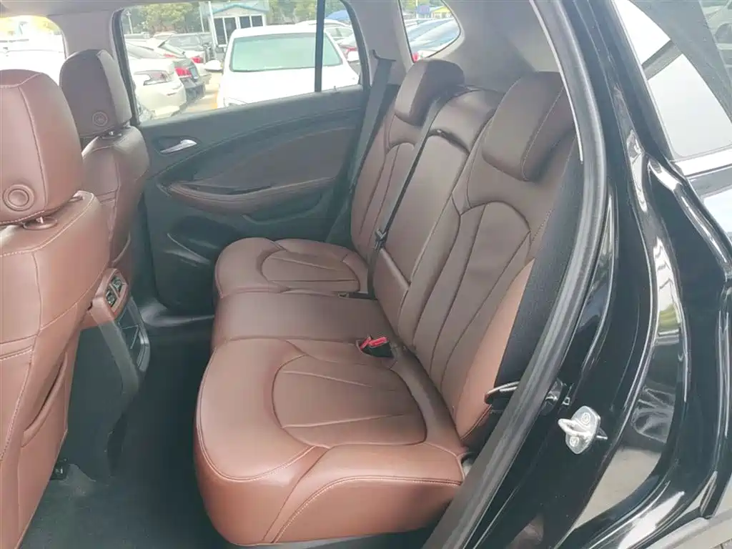 Buick Envision Plus 2021 — фото 17