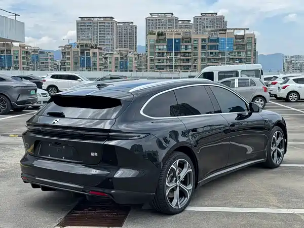 NIO ET5T 2025