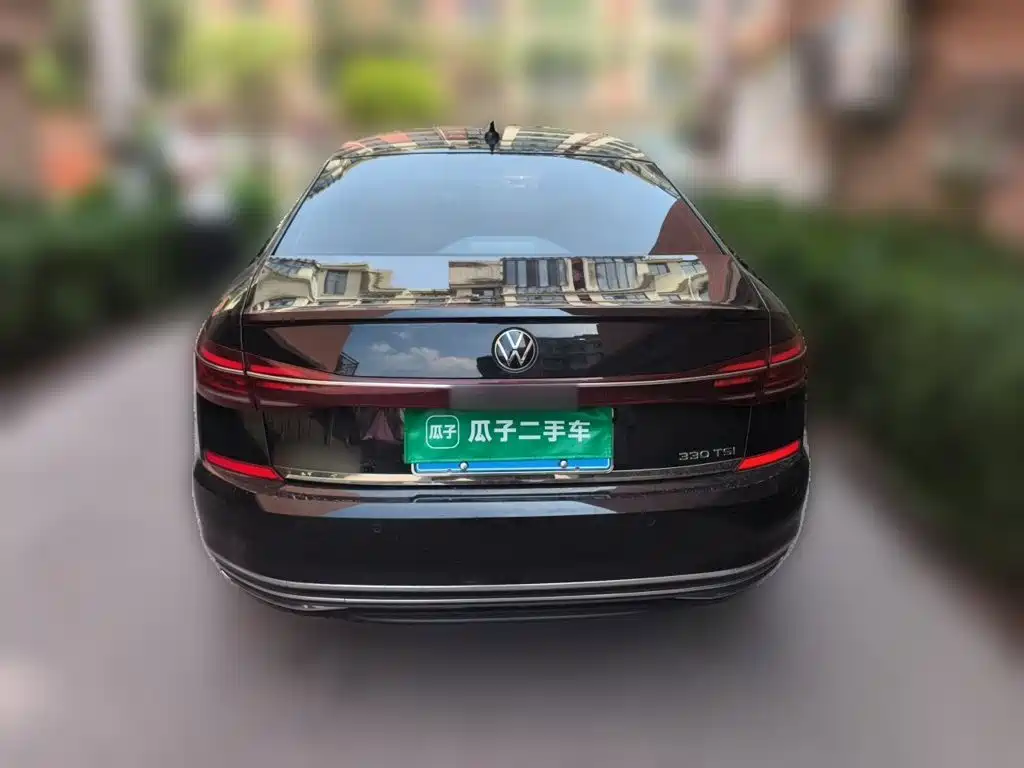 Volkswagen Passat 2023
