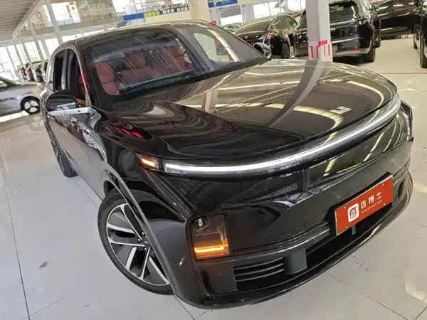 Li Auto L7 2025