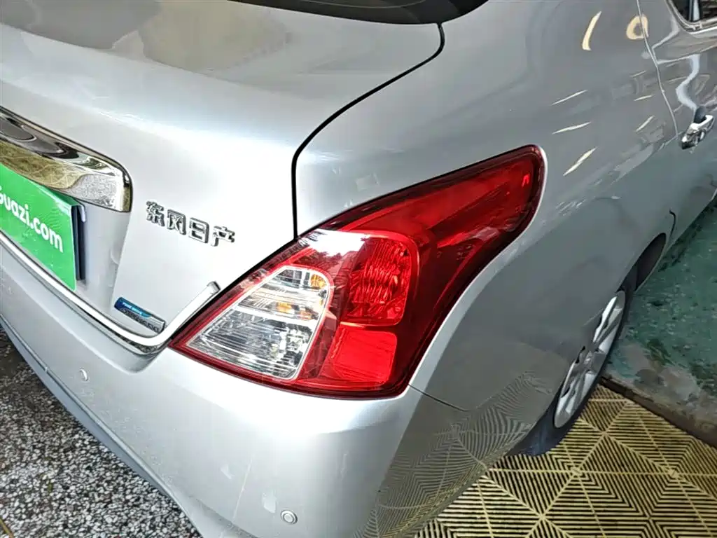 Nissan Sunny 2016 — фото 8