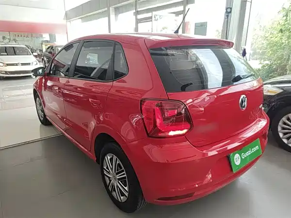 Volkswagen Polo 2016