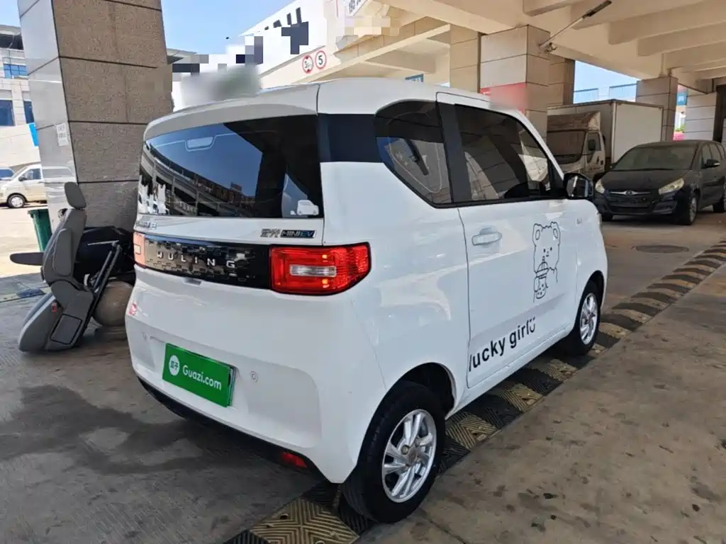 Wuling MINIEV 2020