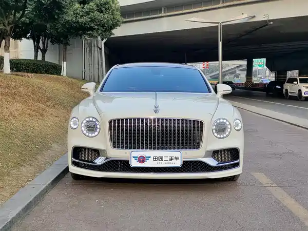 Bentley Flying Spur 2022