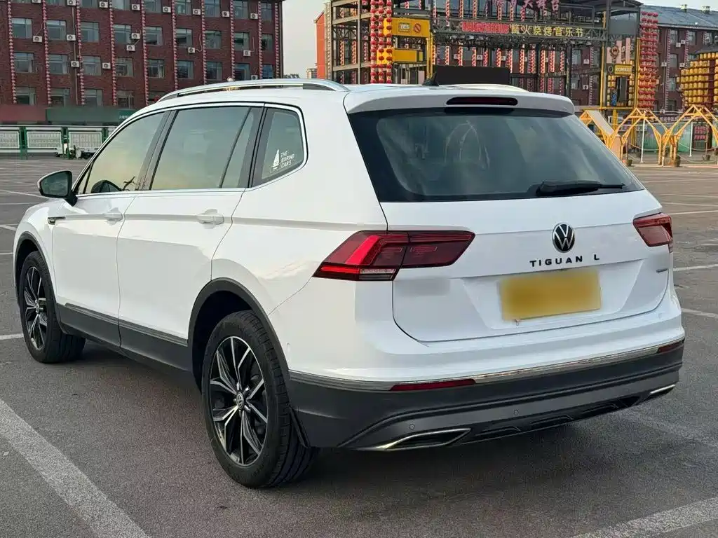 Volkswagen Tiguan L 2017