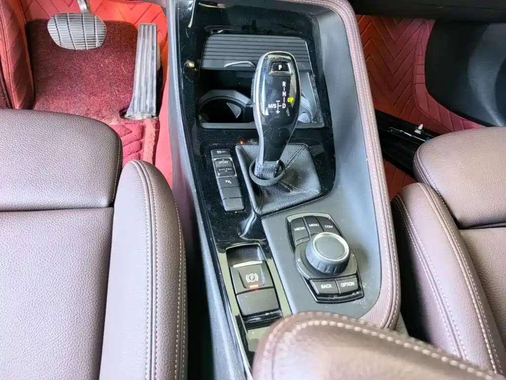 BMW X2 2020 — фото 14