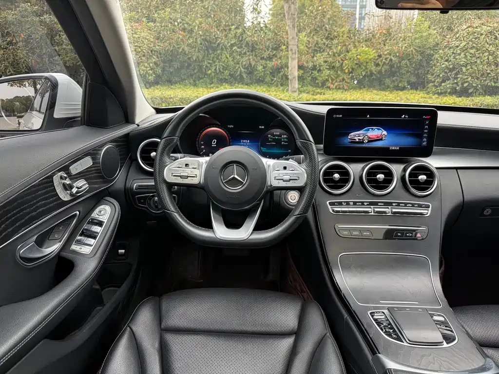 Mercedes-Benz C-Class 2021 — фото 9