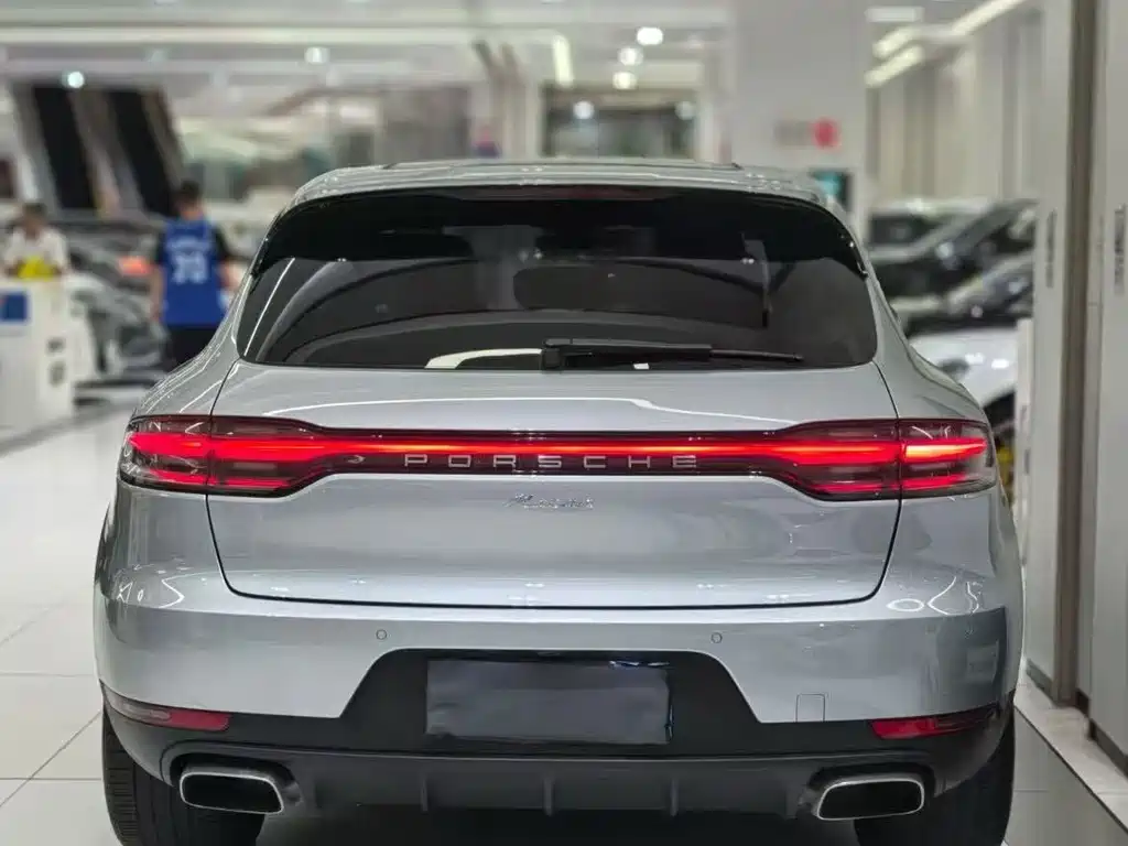 Porsche Macan 2019 — фото 8