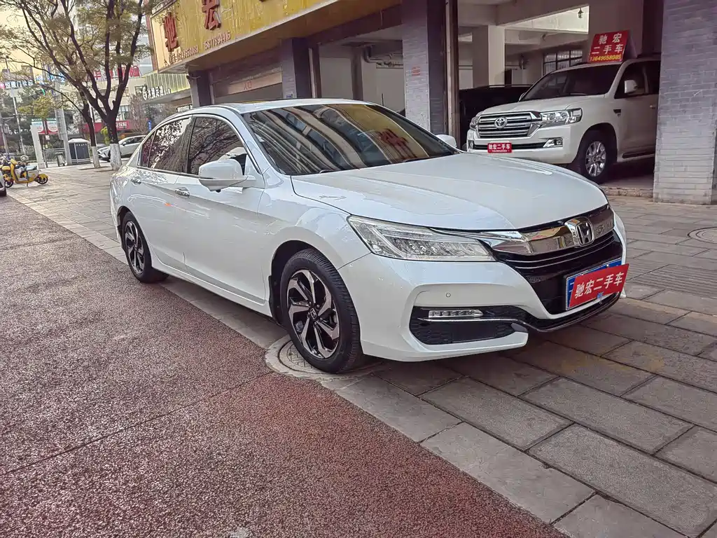 Honda Accord 2016 — фото 4