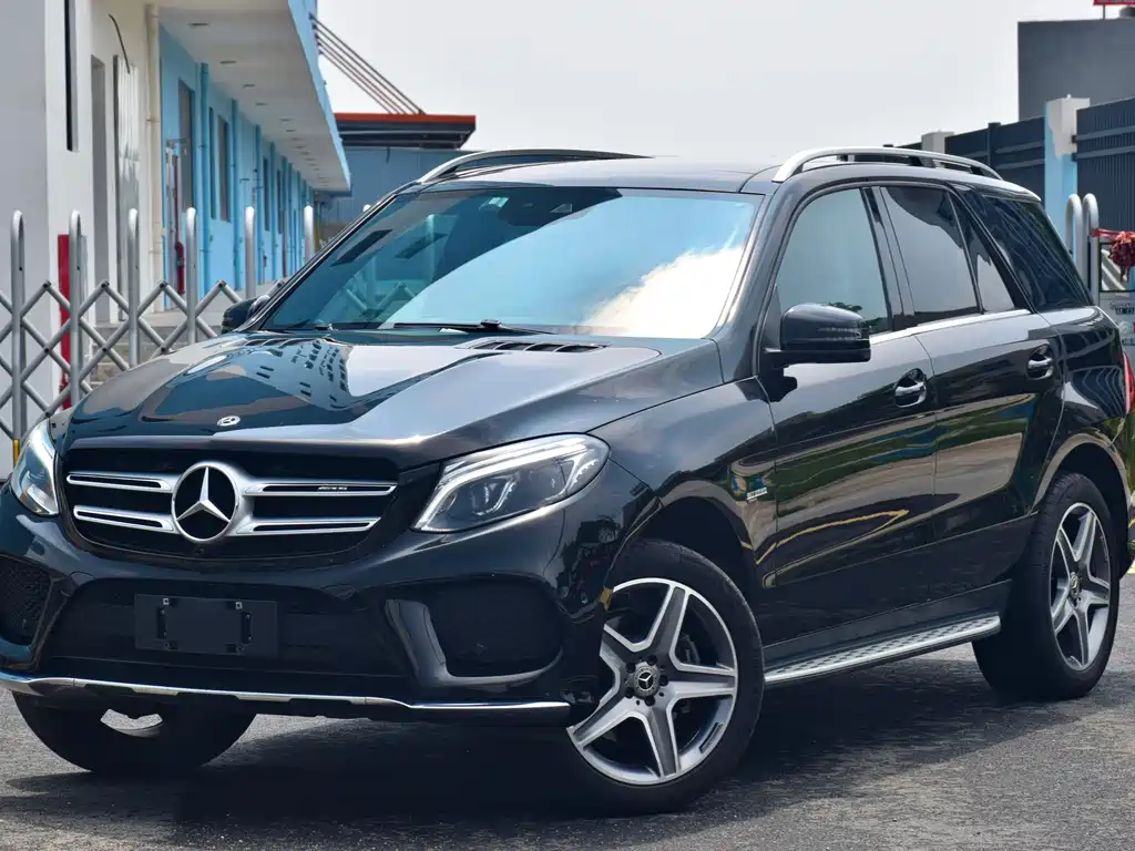 Mercedes-Benz GLE 2019 — фото 1