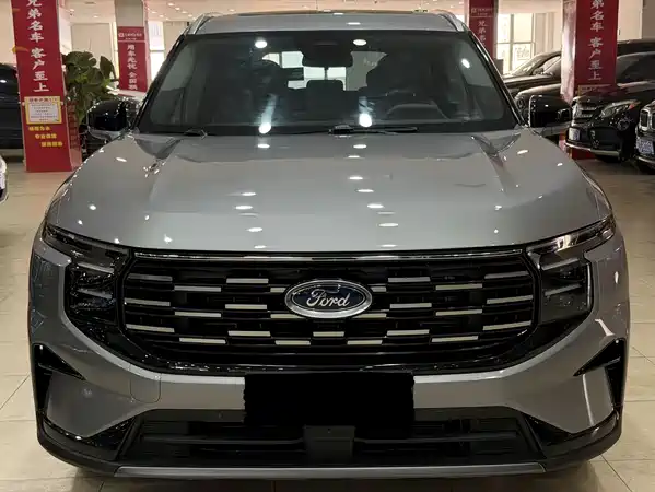 Ford Edge 2025