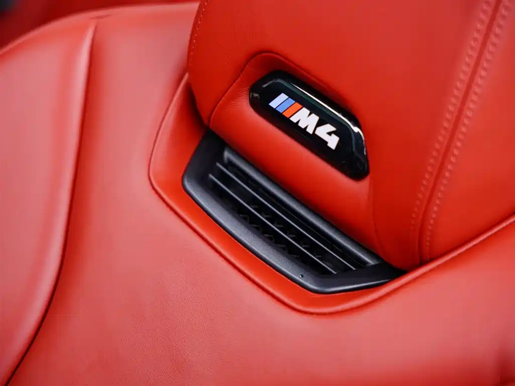 BMW M4 2018 — фото 33