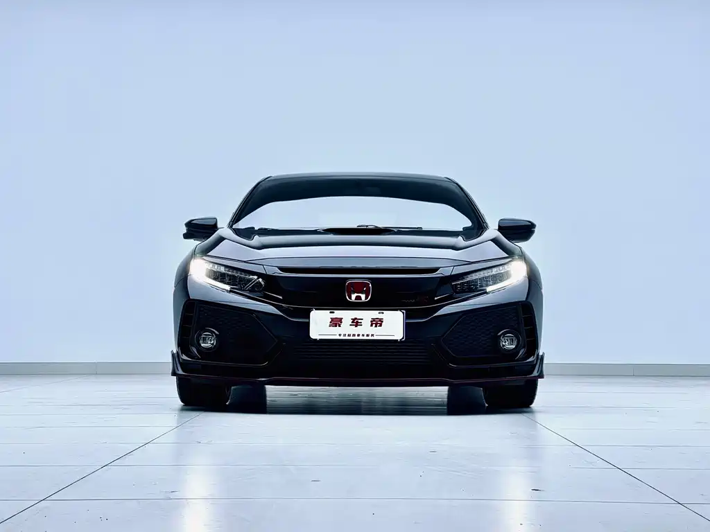 Honda Civic 2018 — фото 4