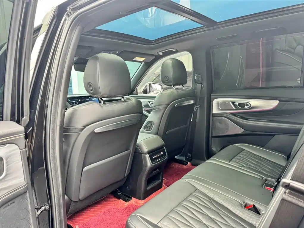 GAC Motor Trumpchi GS8 2023 — фото 4