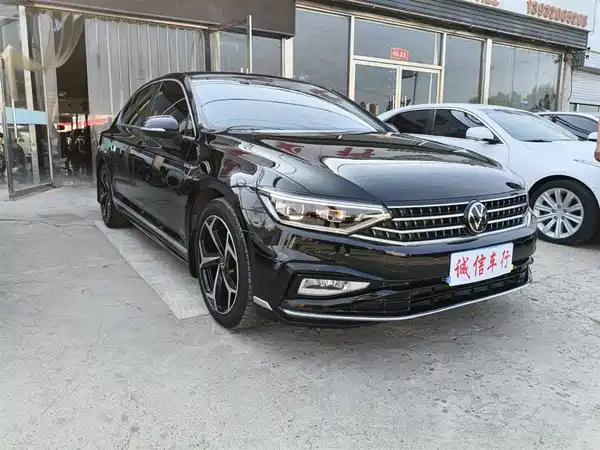 Volkswagen Magotan 2023