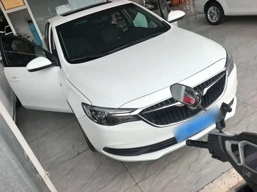 Buick Excelle 2019