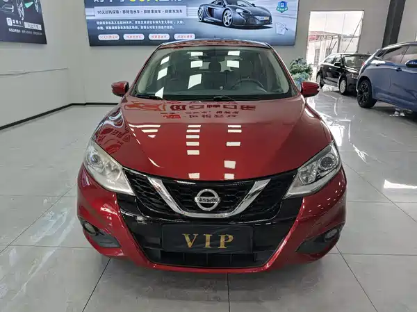 Nissan Tiida 2016