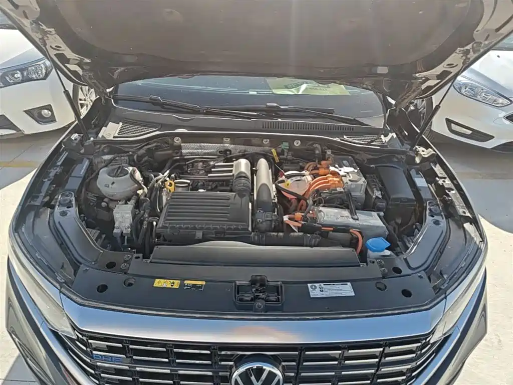 Volkswagen Passat PHEV 2022 — фото 22
