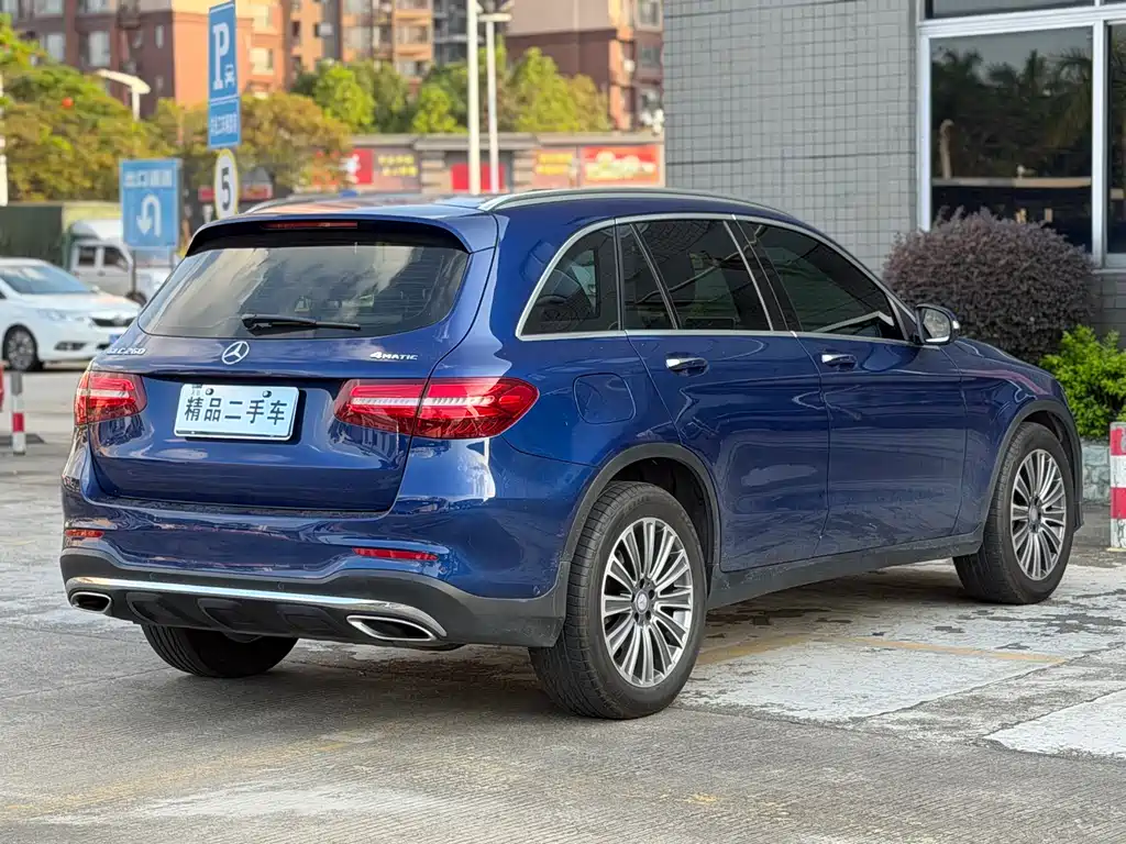 Mercedes-Benz GLC 2016 — фото 10