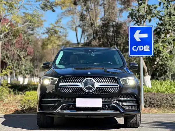 Mercedes-Benz GLE 2021
