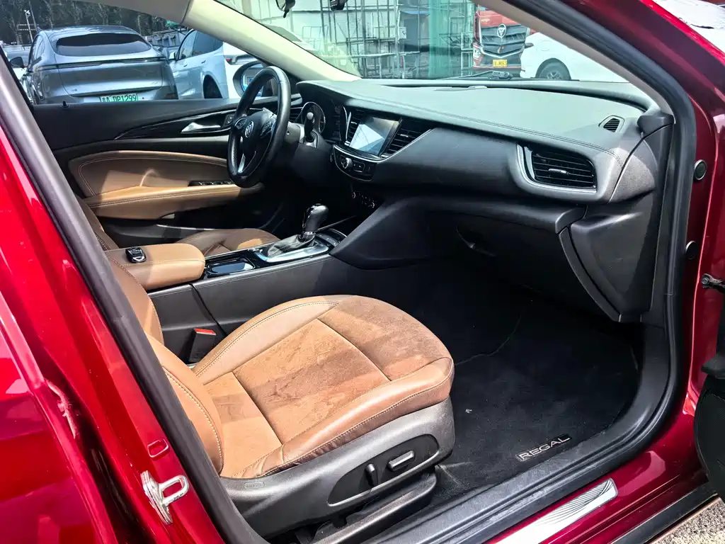 Buick Regal 2019 — фото 14