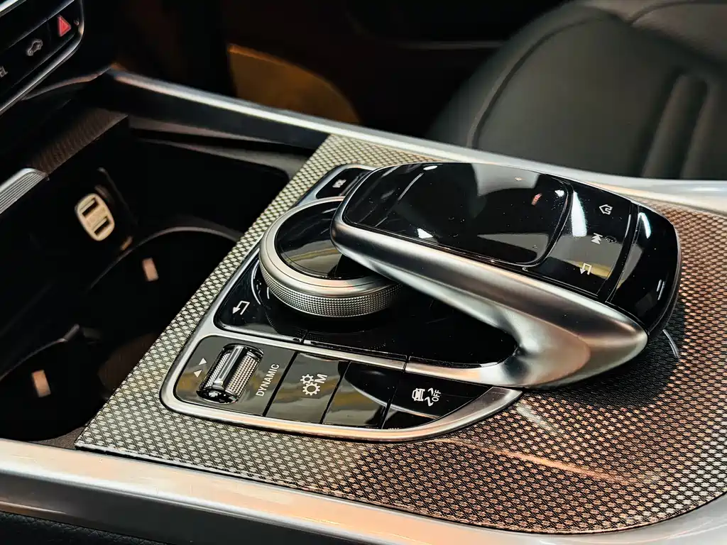 Mercedes-Benz G-Class 2019 — фото 13
