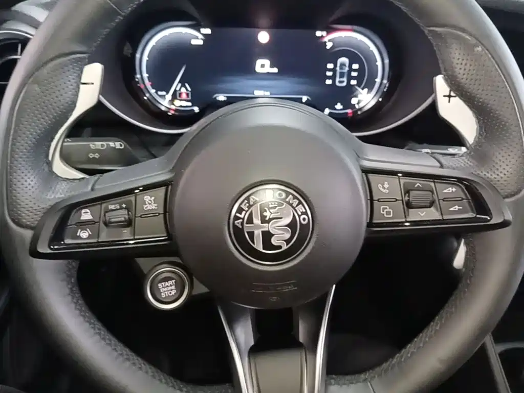 Alfa Romeo Giulia Juliet 2026 — фото 11