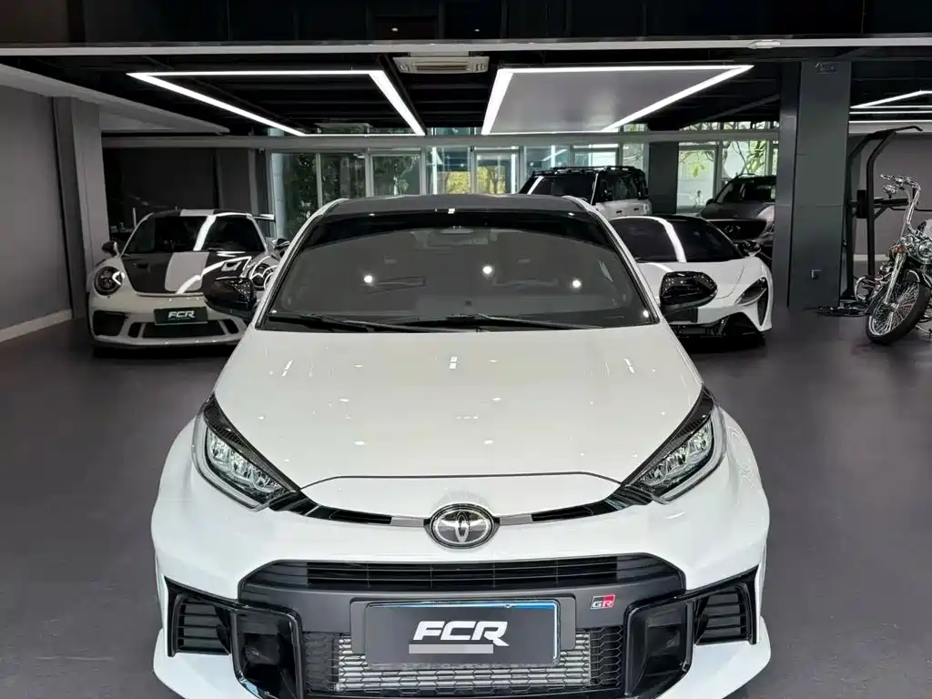 Toyota GR YARIS 2026 — фото 2