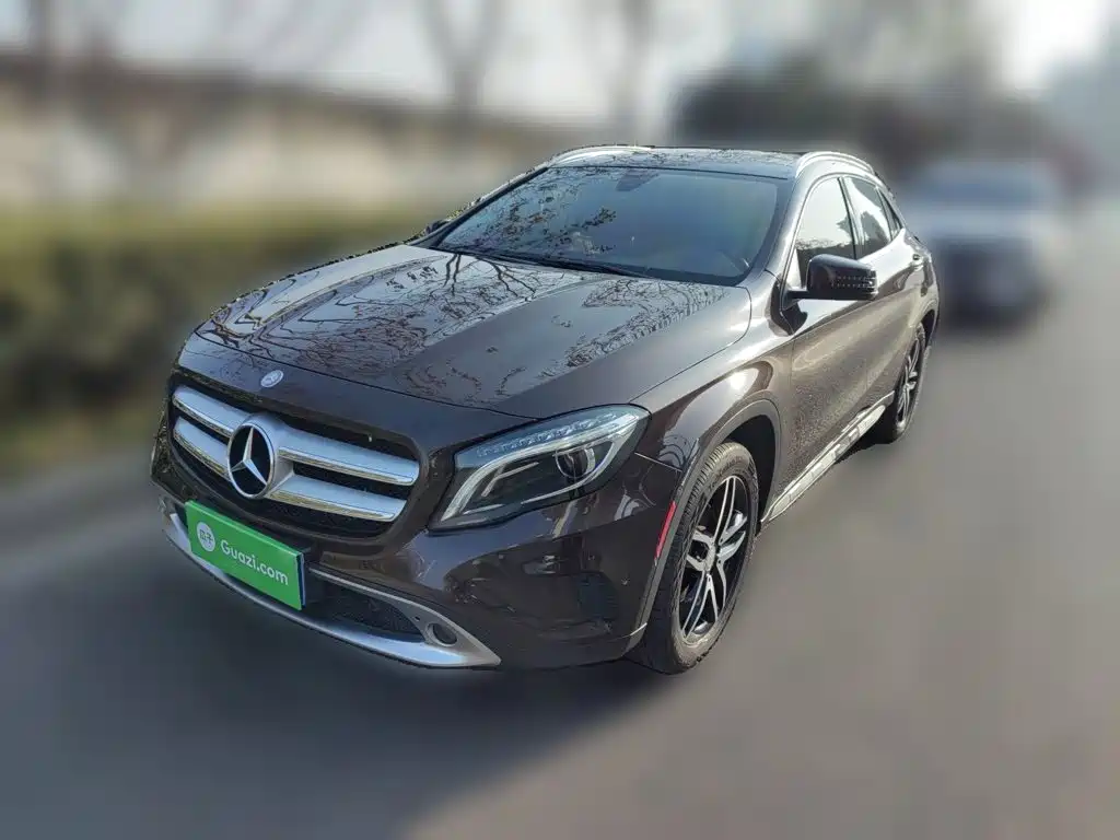 Mercedes-Benz GLA 2016