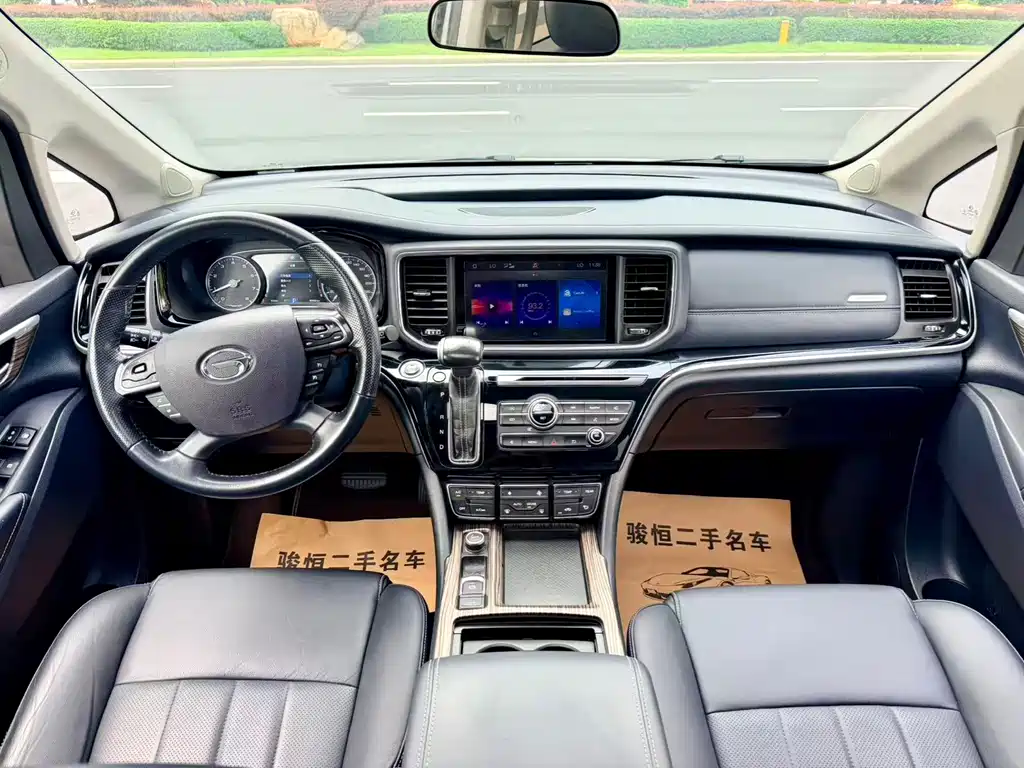 GAC Motor Trumpchi M8 2020 — фото 9