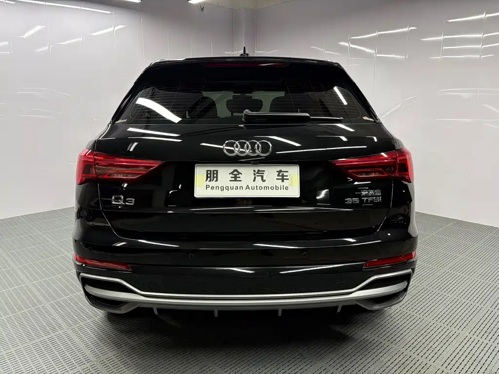 Audi Q3 2022 — фото 18